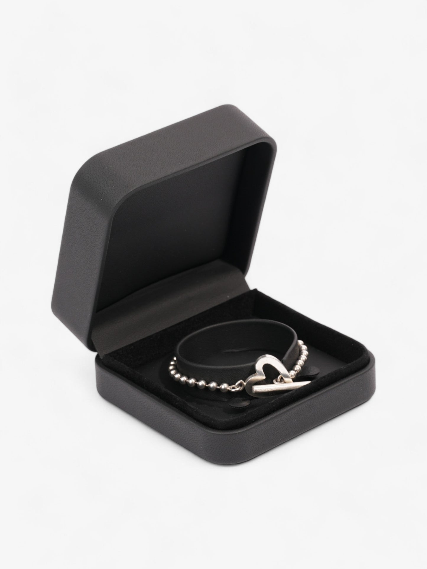 Gucci Heart Bracelet Silver Silver Sterling
