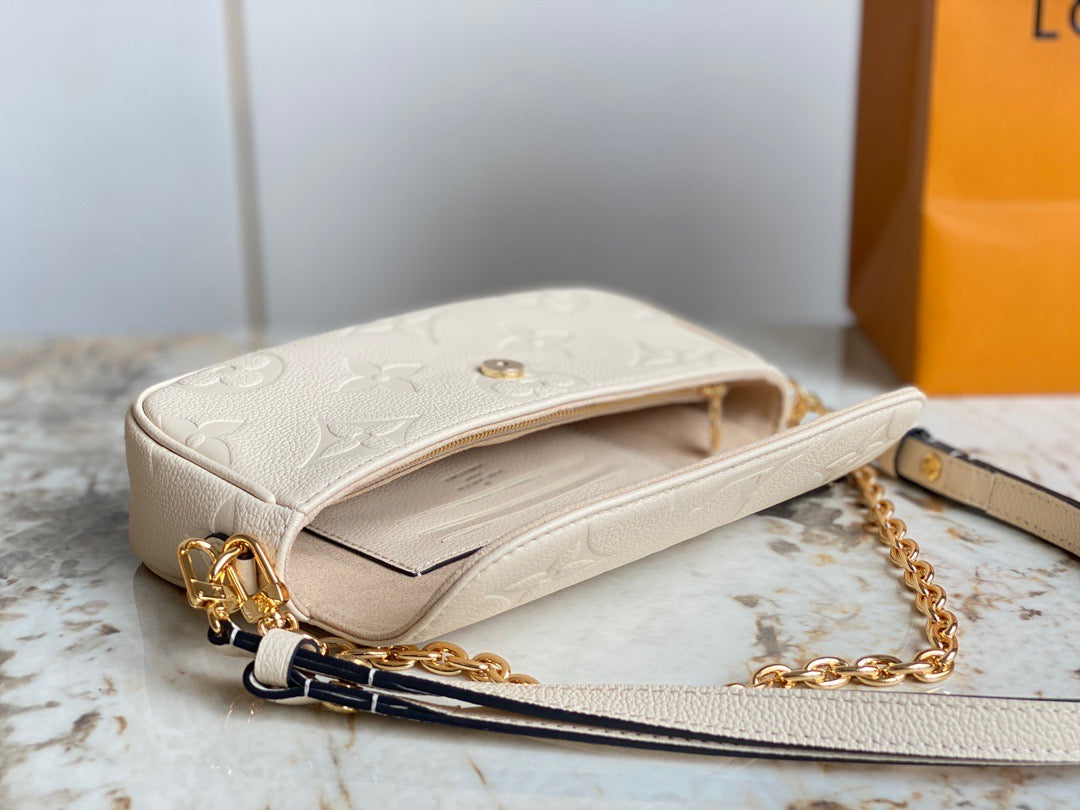 Wallet on Chain Ivy Leather Crossbody Bag for Women