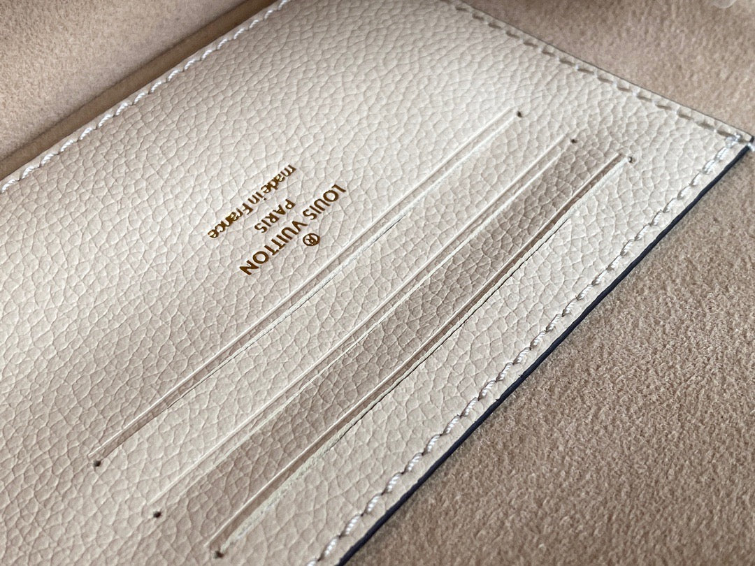 Wallet on Chain Ivy Leather Crossbody Bag for Women