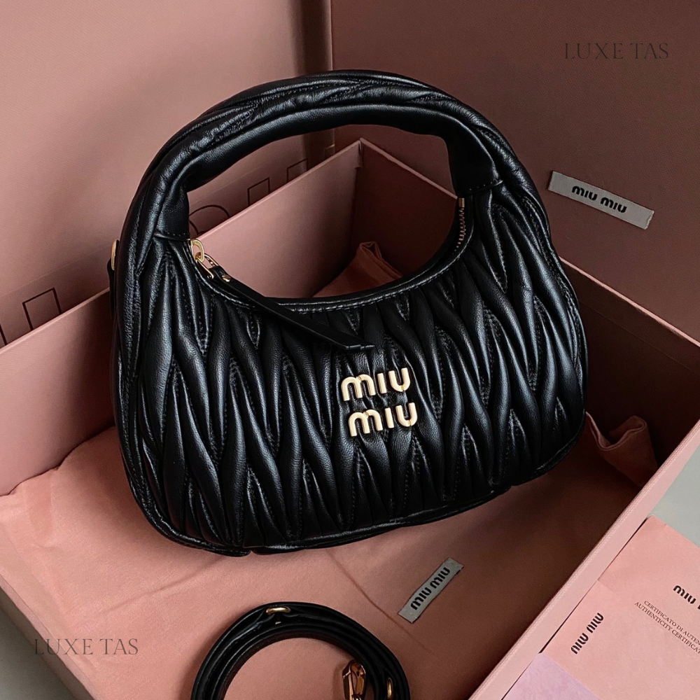 Wander Matelassé Nappa Leather Hobo Bag Black Leather Handbag for Women