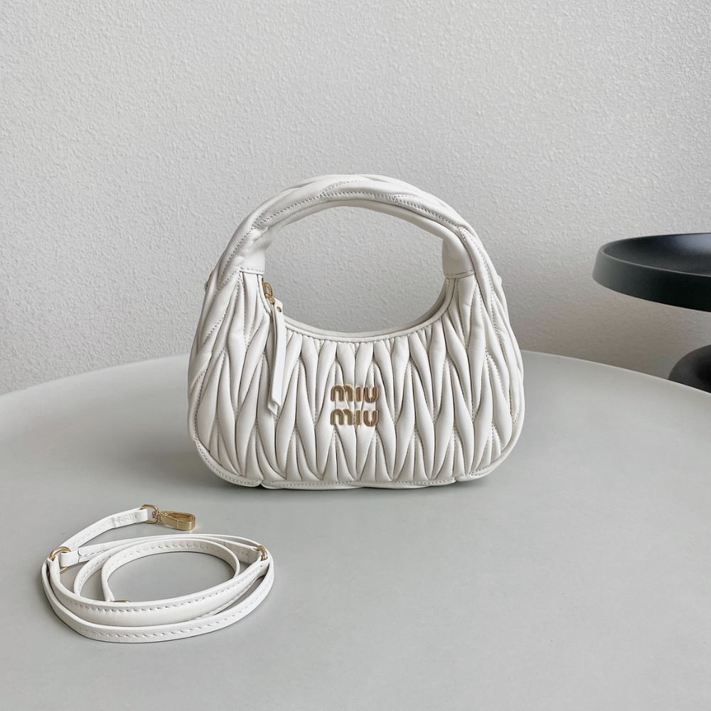 Wander Matelassé Nappa Leather Hobo Bag White Leather Handbag for Women