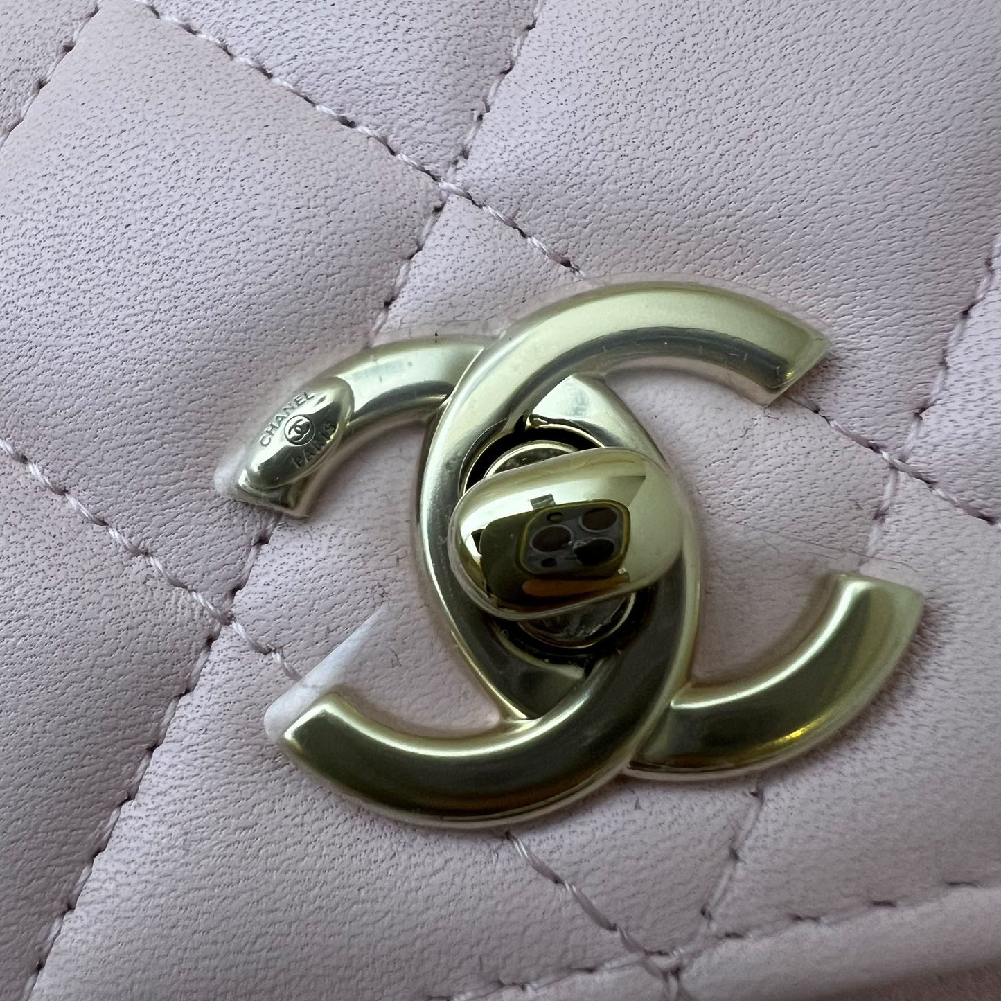 Chanel Trendy CC Micro Bag / Clutch on Chain in 22P Light Pink Lambskin and LGHW (Model: A81633)