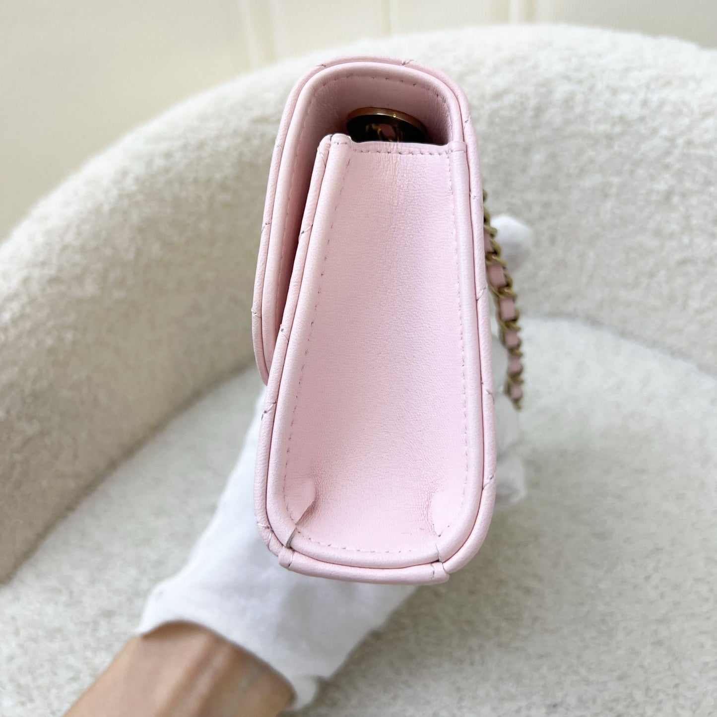 Chanel Trendy CC Micro Bag / Clutch on Chain in 22P Light Pink Lambskin and LGHW (Model: A81633)