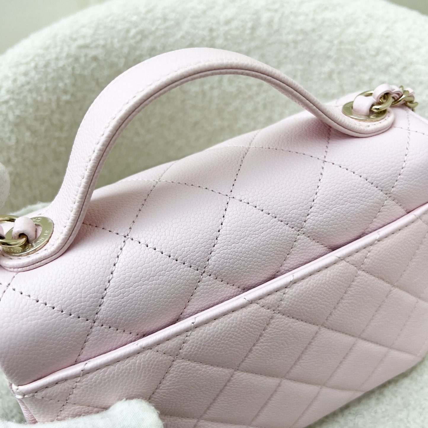 Chanel Small Business Affinity Flap in 22P Light Pink Caviar and LGHW