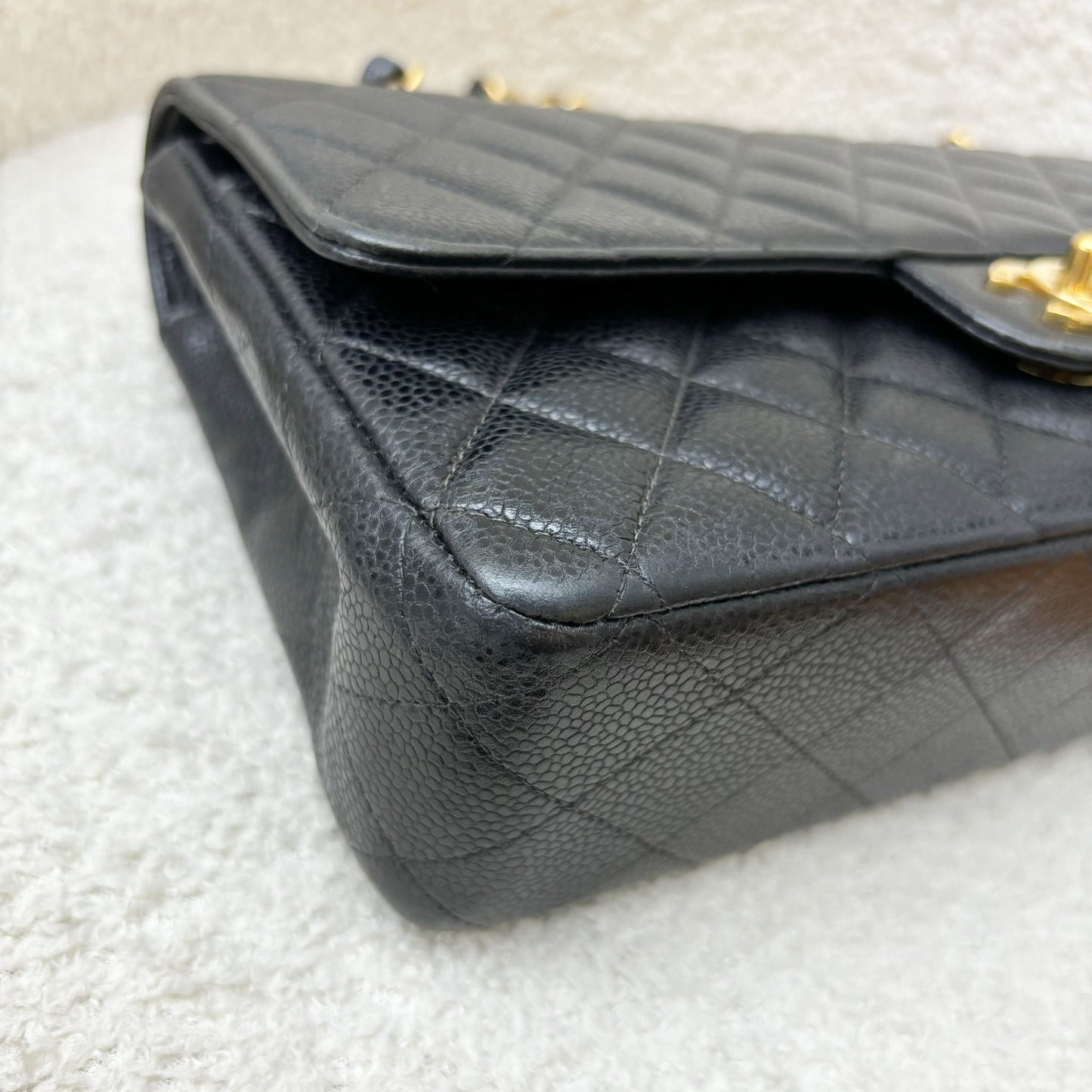 Chanel Vintage Medium Classic Flap CF in Black Caviar and 24K Gold-Plated HW