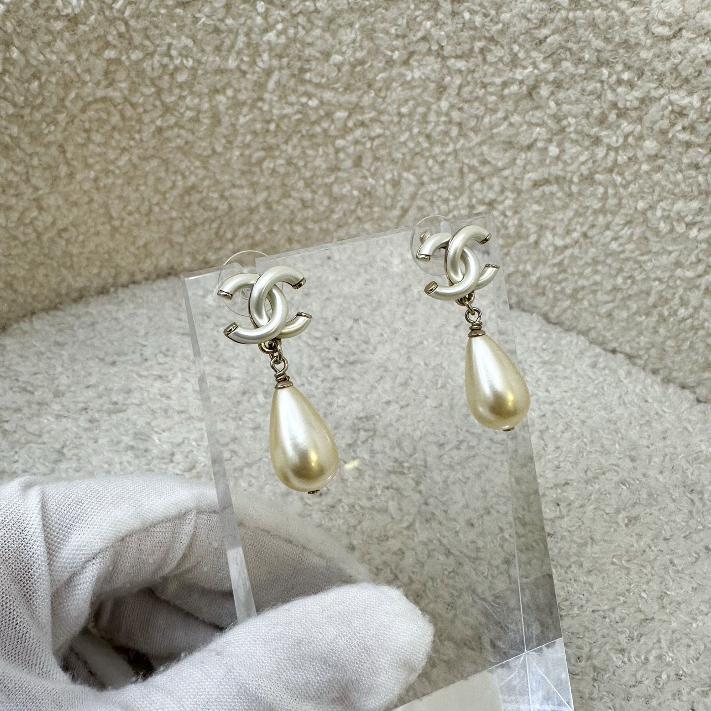 Chanel CC Logo Dangling Earrings with Teardrop Pearls in LGHW