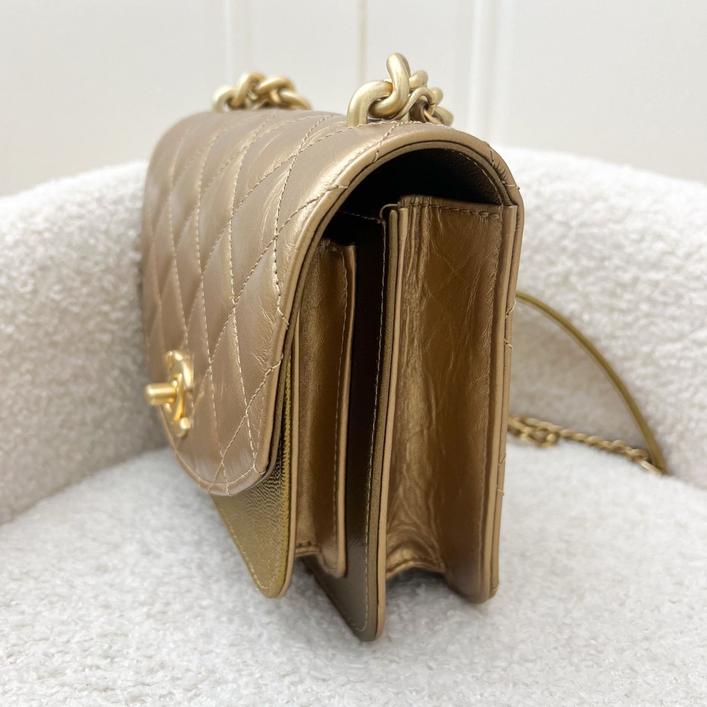 Chanel Seasonal Flap Bag in Gold Shiny Calfskin/Caviar and AGHW