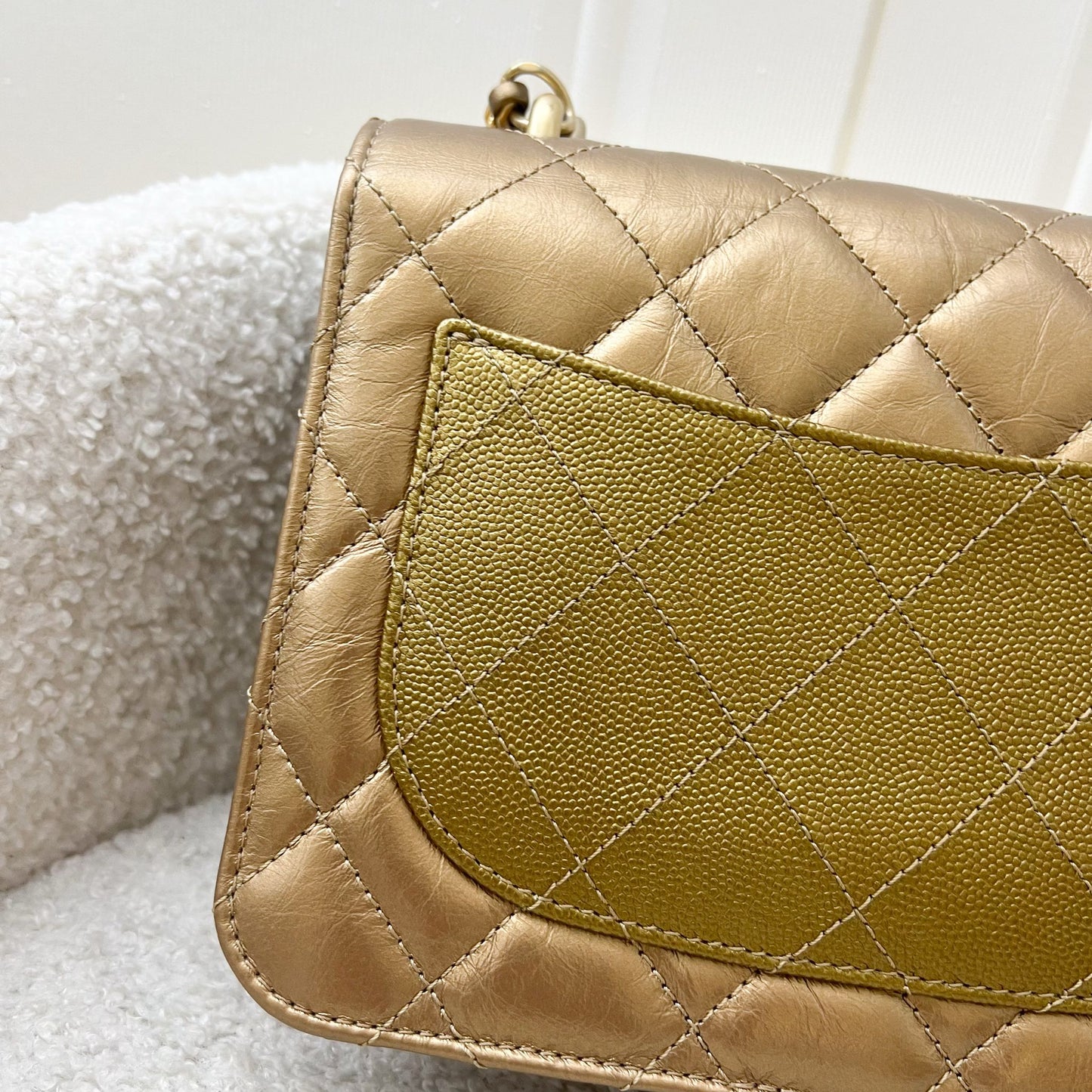 Chanel Seasonal Flap Bag in Gold Shiny Calfskin/Caviar and AGHW