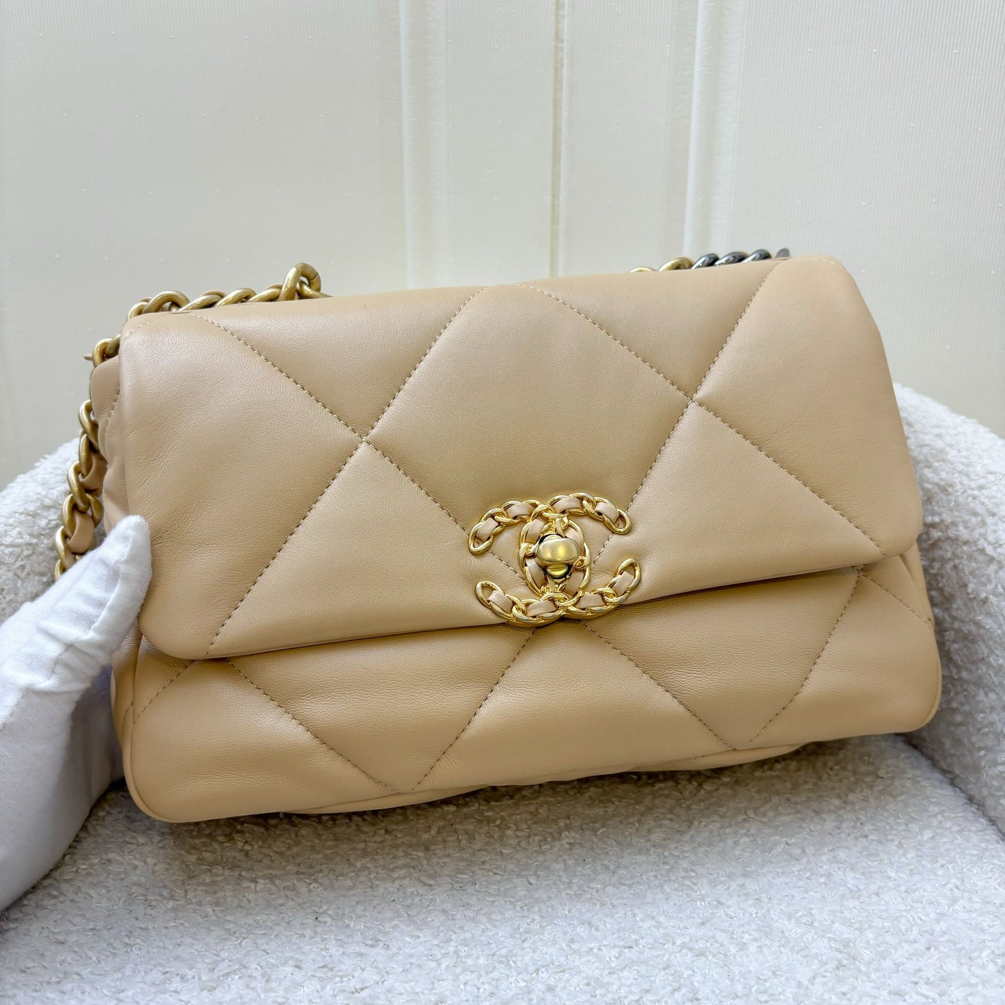 Chanel 19 Small Flap in 22C Beige Lambskin and 3-Tone Hardware