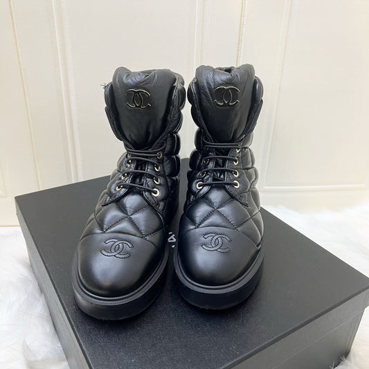 Chanel 23K Boots in Black Leather and SHW Sz 37.5