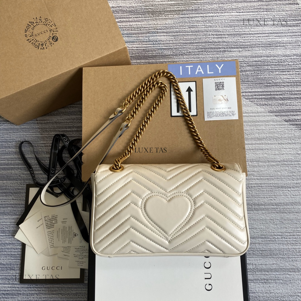 White Matelassé Leather GG Marmont Small Shoulder Bag Leather Shoulder Bag for Women