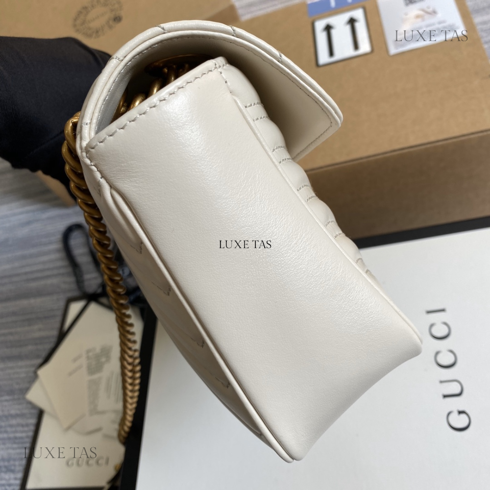 White Matelassé Leather GG Marmont Small Shoulder Bag Leather Shoulder Bag for Women