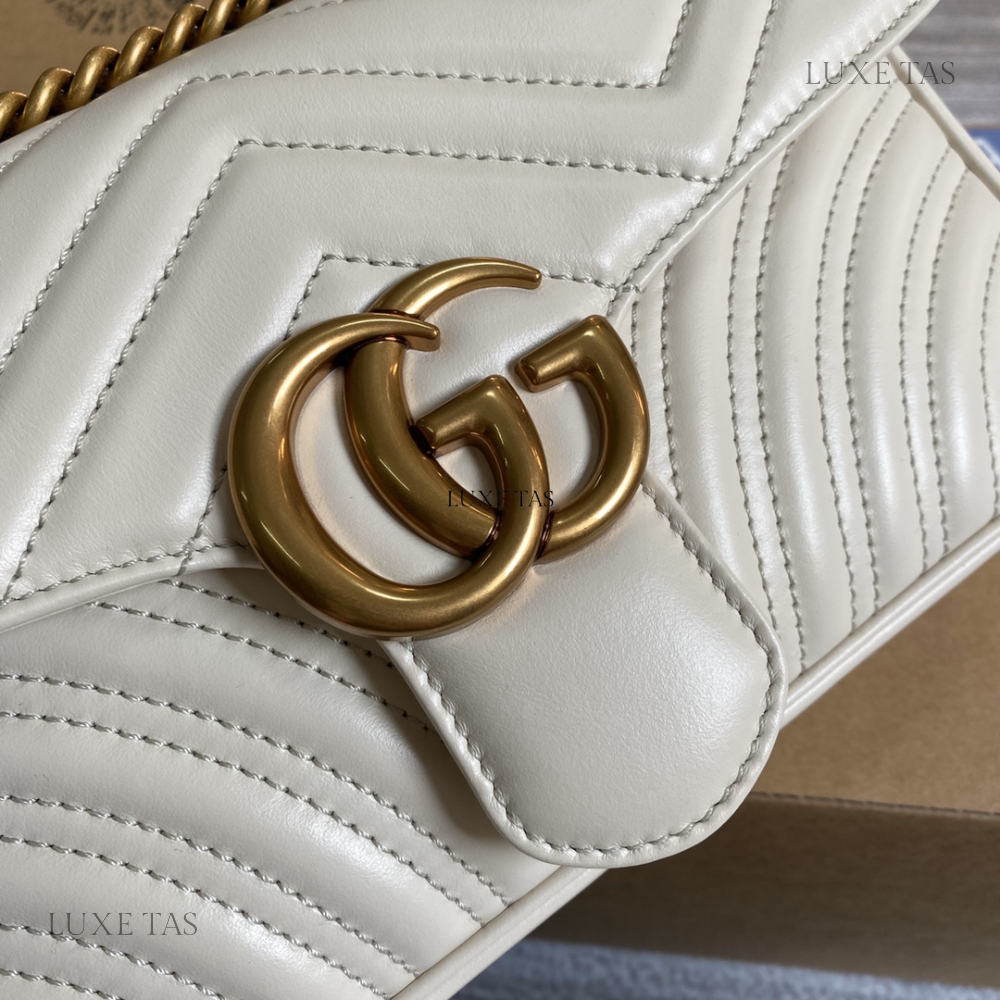 White Matelassé Leather GG Marmont Small Shoulder Bag Leather Shoulder Bag for Women