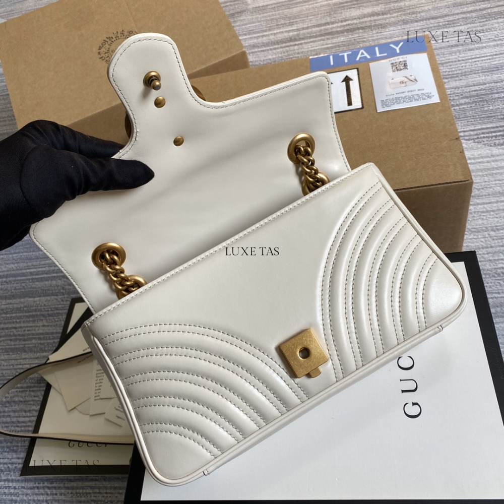 White Matelassé Leather GG Marmont Small Shoulder Bag Leather Shoulder Bag for Women