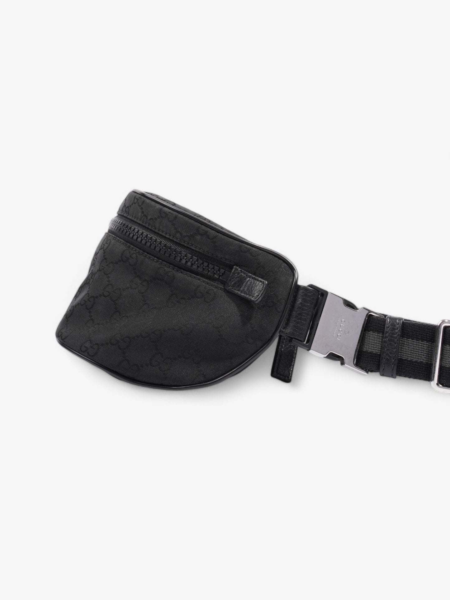 Gucci GG Bum Bag GG Supreme / Black Canvas