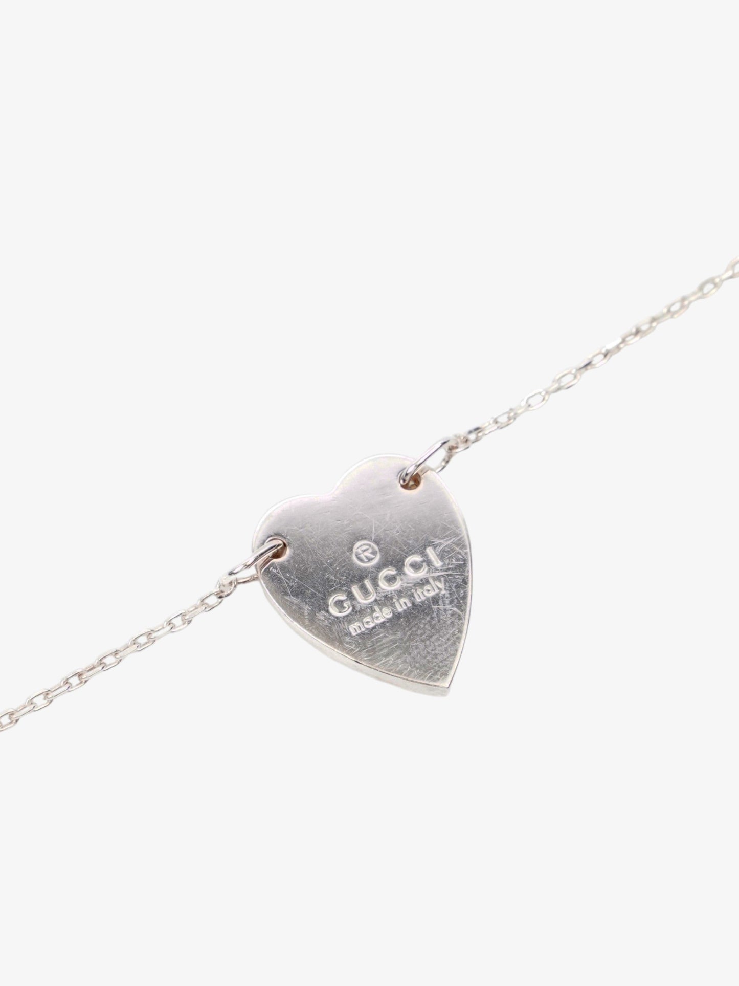 Gucci Trademark Heart Tag Bracelet Silver Silver Sterling 17cm