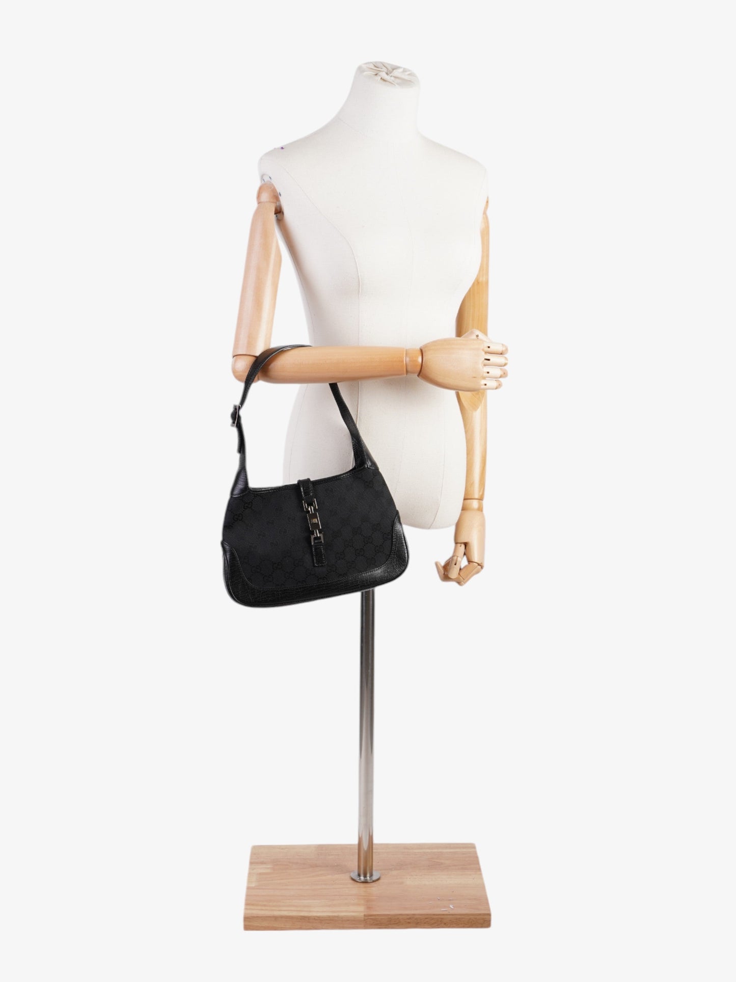 Gucci Jackie Black / GG Supreme Canvas