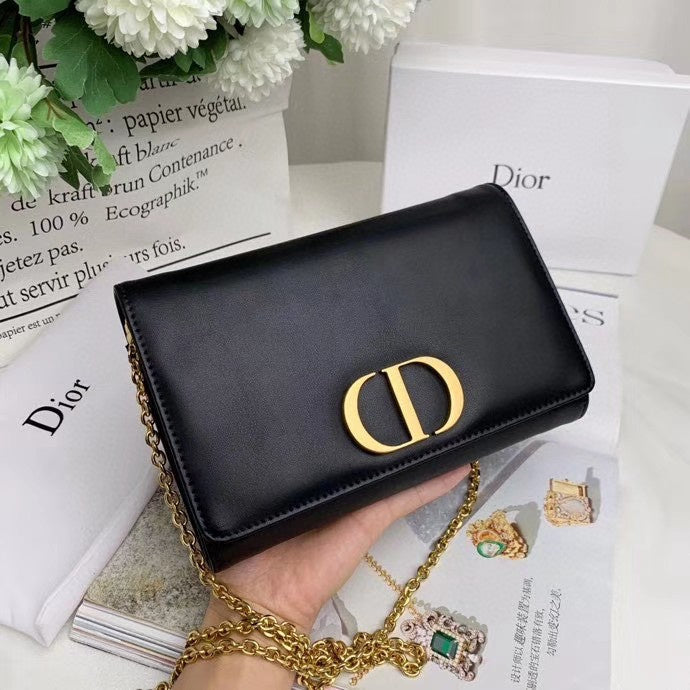 Christian Dior Luxury - The Tote   634