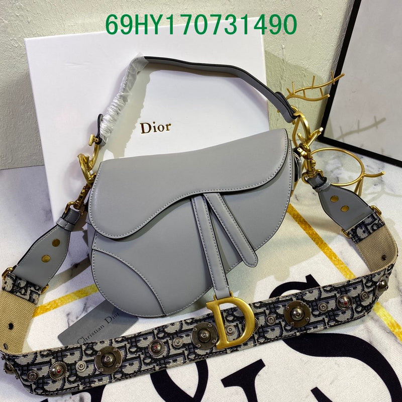 Christian Dior Luxury - The Tote   590