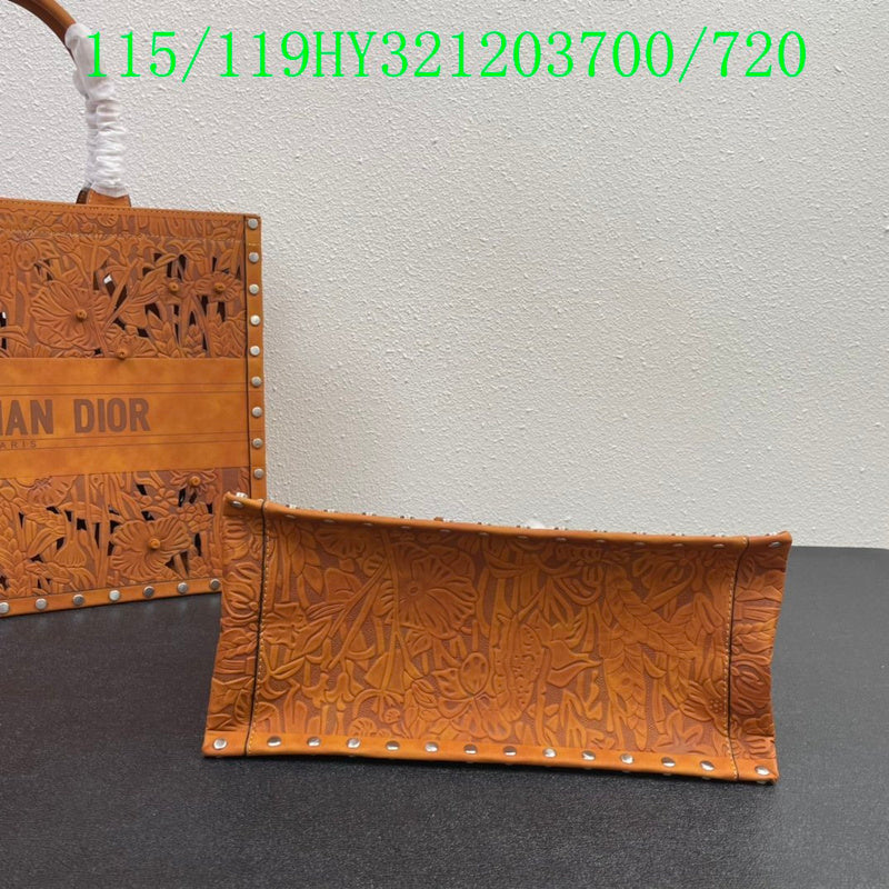 Christian Dior Luxury Bag - The Tote   367