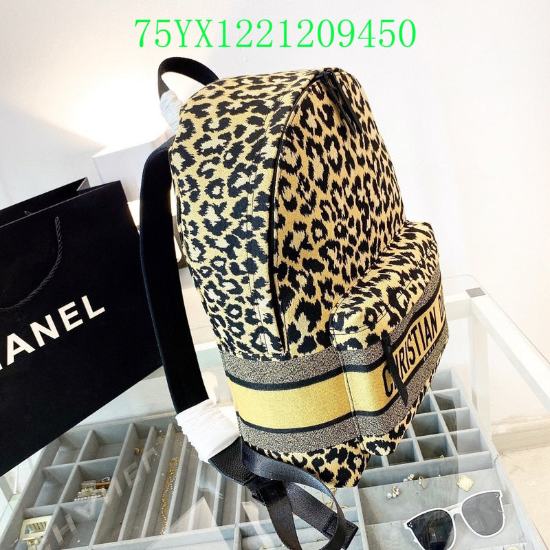 Christian Dior Luxury - The Tote   704