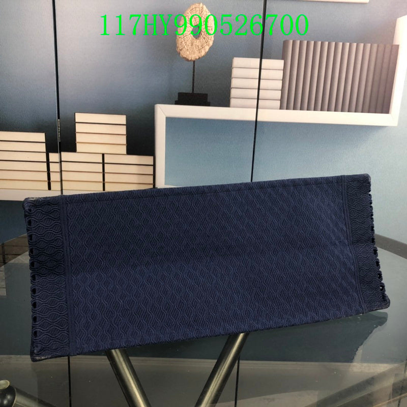 Christian Dior Luxury Bag - The Tote   350