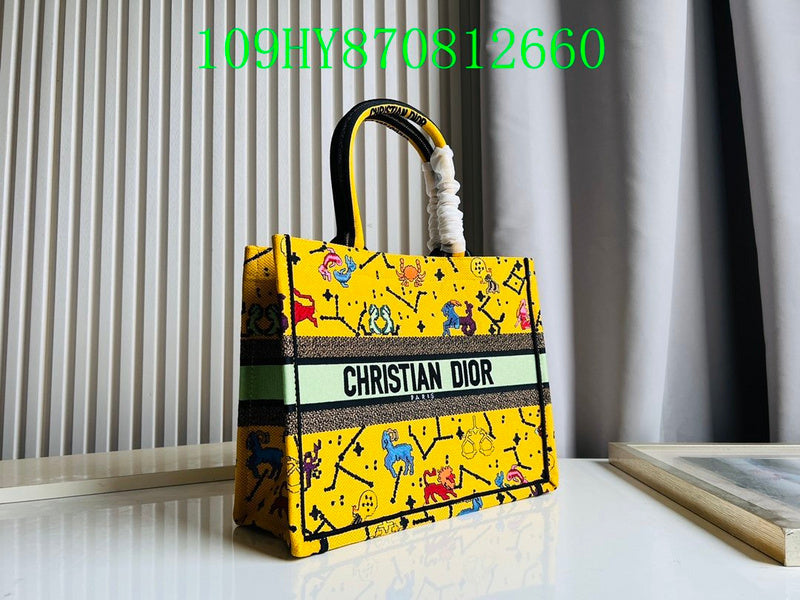 Christian Dior Luxury Bag - The Tote   278