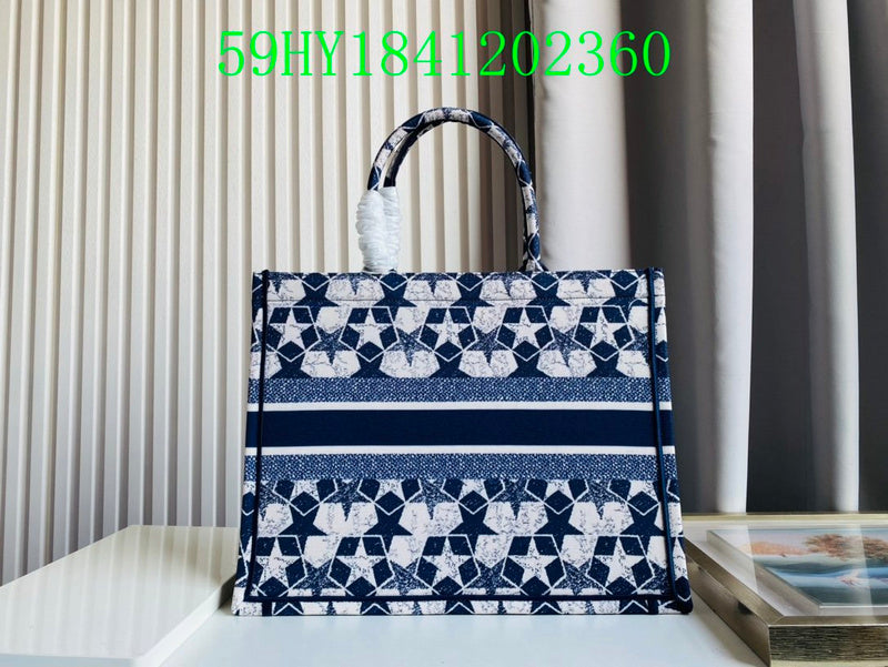 Christian Dior Luxury Bag - The Tote   324