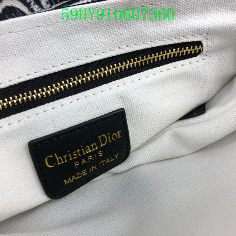 Christian Dior Luxury Bag - The Tote   529