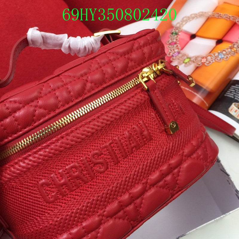 Christian Dior Luxury - The Tote   672