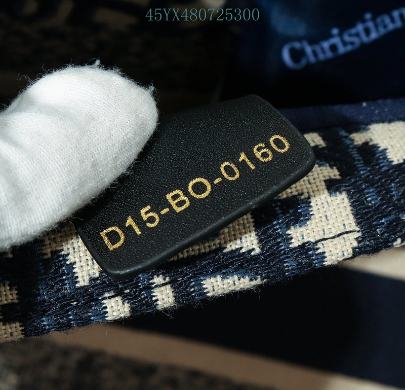 Christian Dior Luxury - The Tote   404