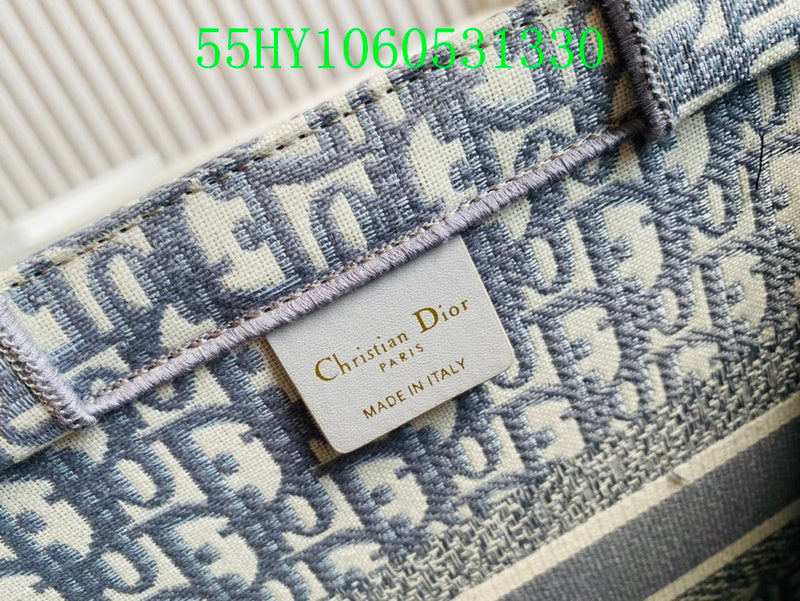 Christian Dior Luxury Bag - The Tote   258