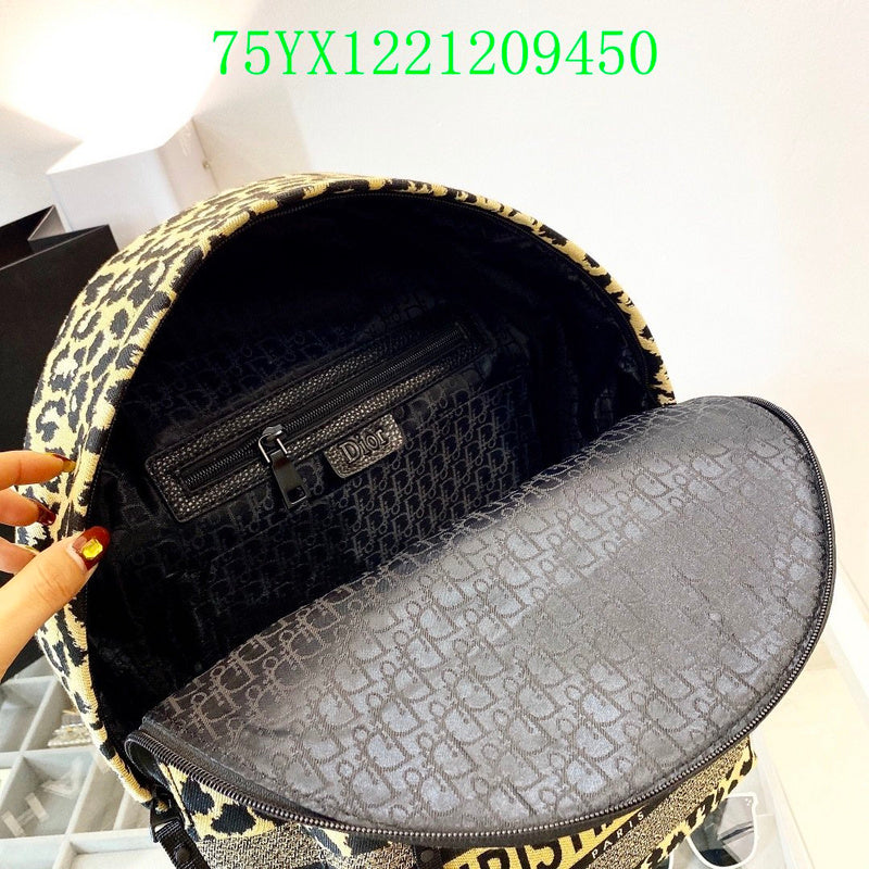 Christian Dior Luxury - The Tote   704