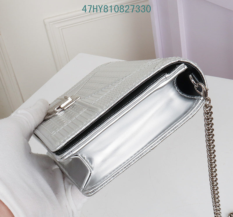 Christian Dior Luxury - The Tote   655