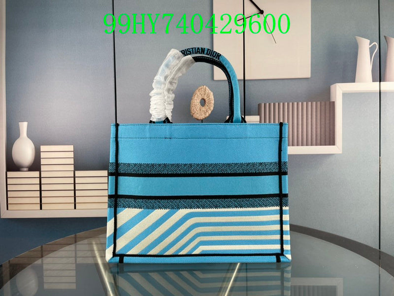Christian Dior Luxury Bag - The Tote   305