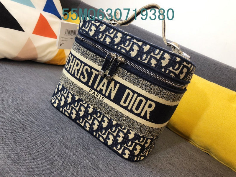 Christian Dior Luxury - The Tote   681