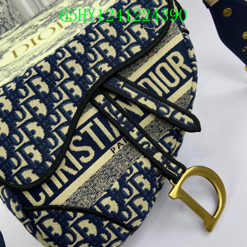 Christian Dior Luxury Bag - The Tote   481