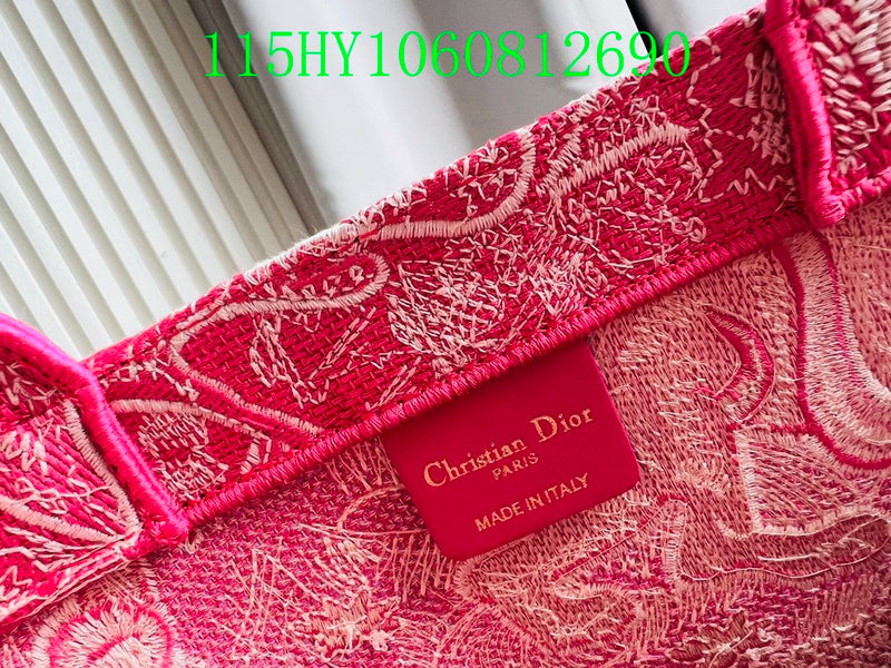 Christian Dior Luxury Bag - The Tote   259