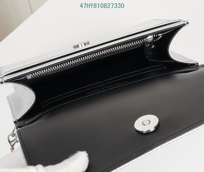 Christian Dior Luxury - The Tote   655