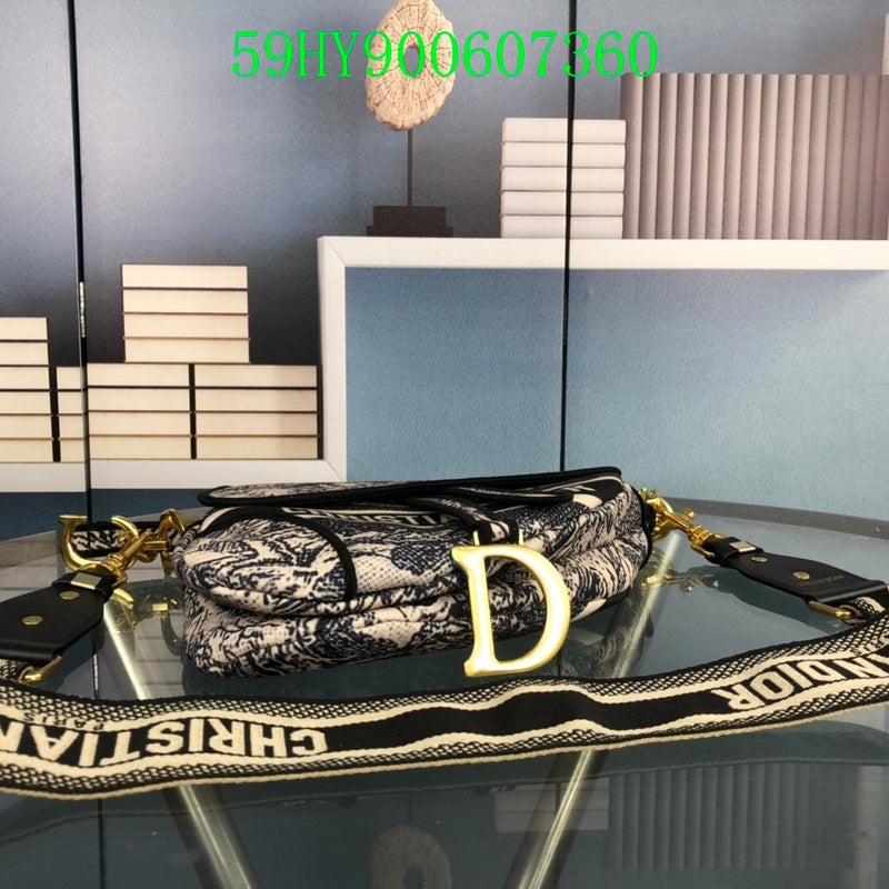 Christian Dior Luxury Bag - The Tote   526