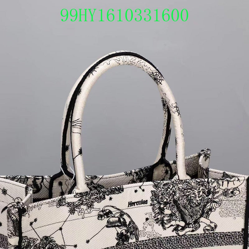 Christian Dior Luxury Bag - The Tote   313