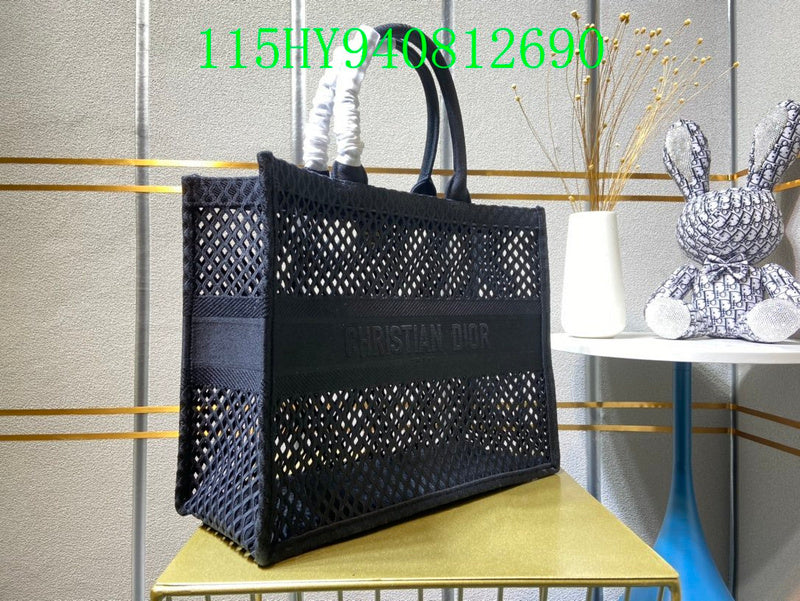 Christian Dior Luxury Bag - The Tote   274