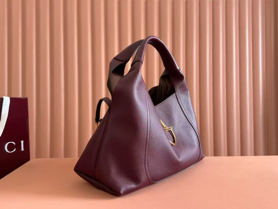 GC712 Gucci Softbit Maxi Shoulder Bag / 18.1"W x 10.2"H x 6"D / HIGHEST QUALITY VERSION