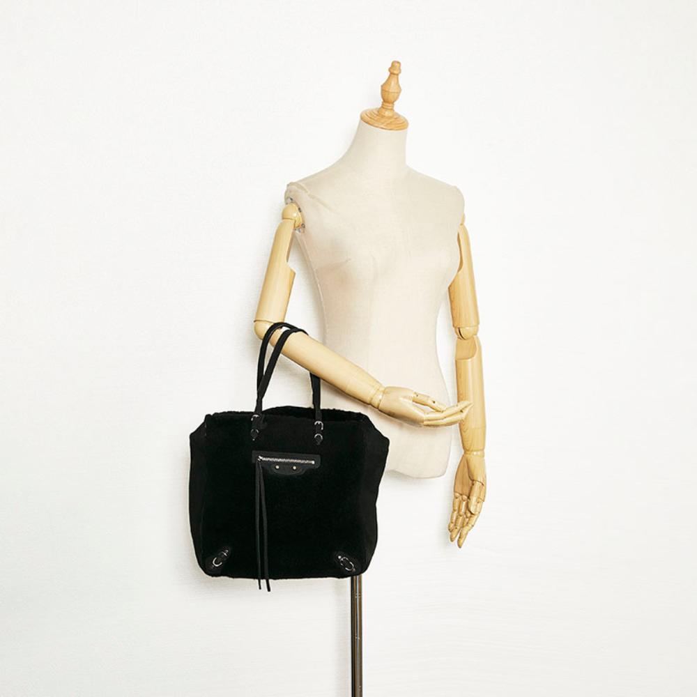 Black Leather Balenciaga Tote