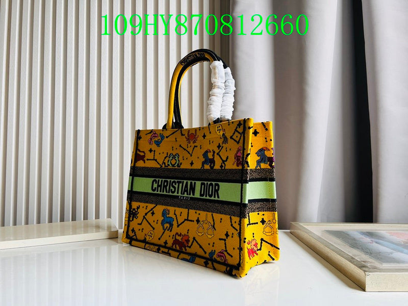 Christian Dior Luxury Bag - The Tote   278
