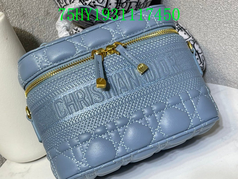 Christian Dior Luxury - The Tote   673