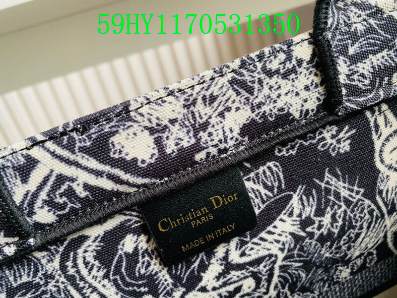 Christian Dior Luxury Bag - The Tote   248