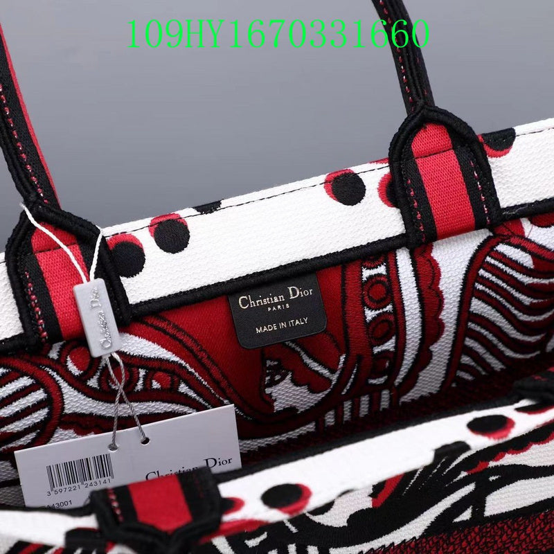 Christian Dior Luxury Bag - The Tote   309