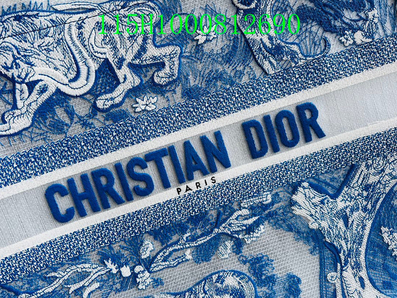 Christian Dior Luxury Bag - The Tote   268