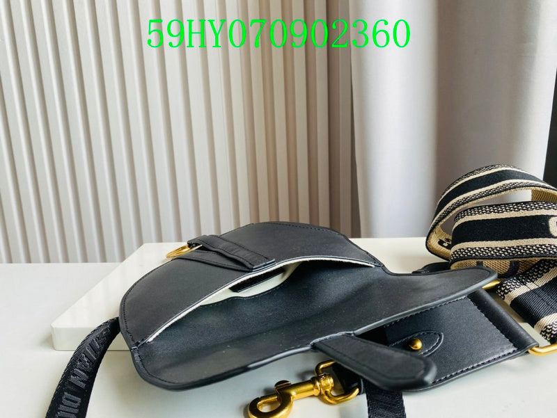 Christian Dior Luxury Bag - The Tote   494